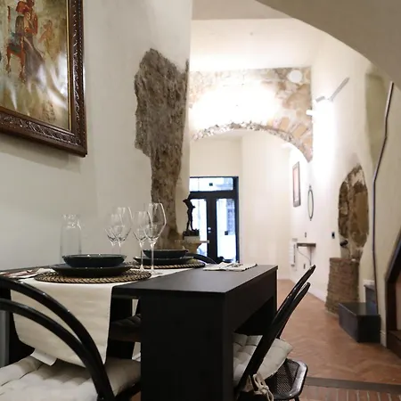 Odeon Neapolis Неаполь