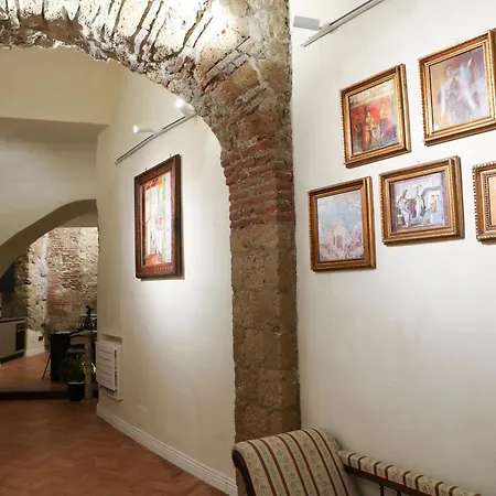 Odeon Neapolis Гостевой дом