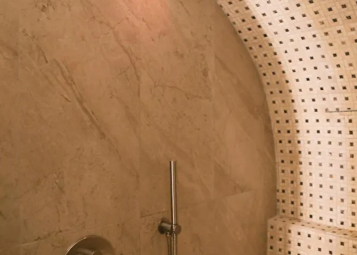 Odeon Neapolis Pensionat Neapel