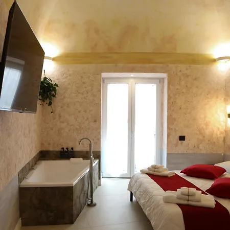 Odeon Neapolis Pensjonat 3*