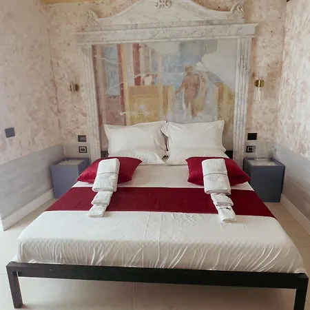 Odeon Neapolis - Historic In Theater 4* Neapol